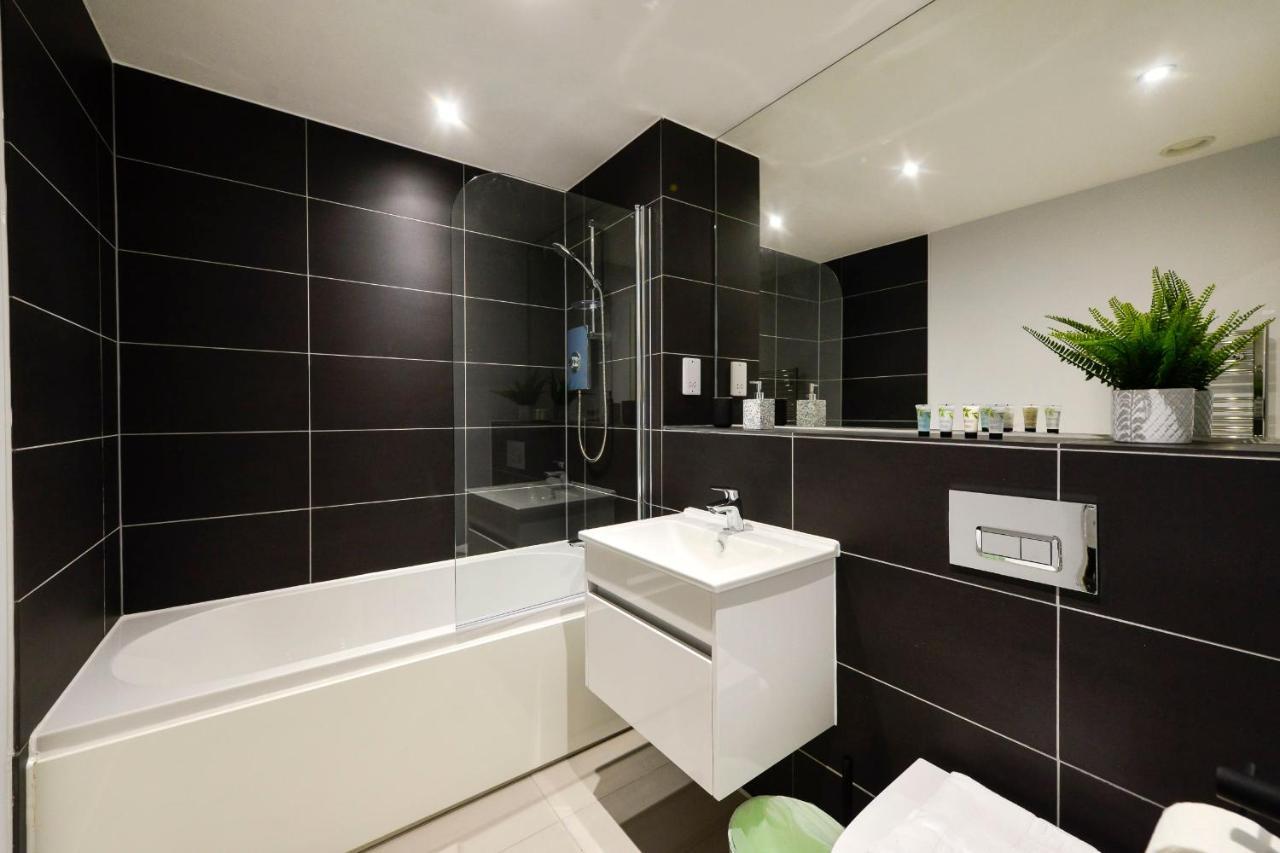 Guestready - Splendid Flat In Leith With Parking! Edimburgo Exterior foto